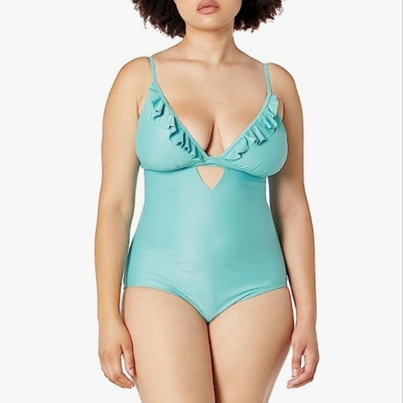 β€οΈβπ₯$5~ Mae Swimwear All Aboard Front Ruffle Cut Out One Piece Swimsuit - Picture 2 of 11